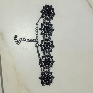 EUC Fashion Earring & Necklace Set